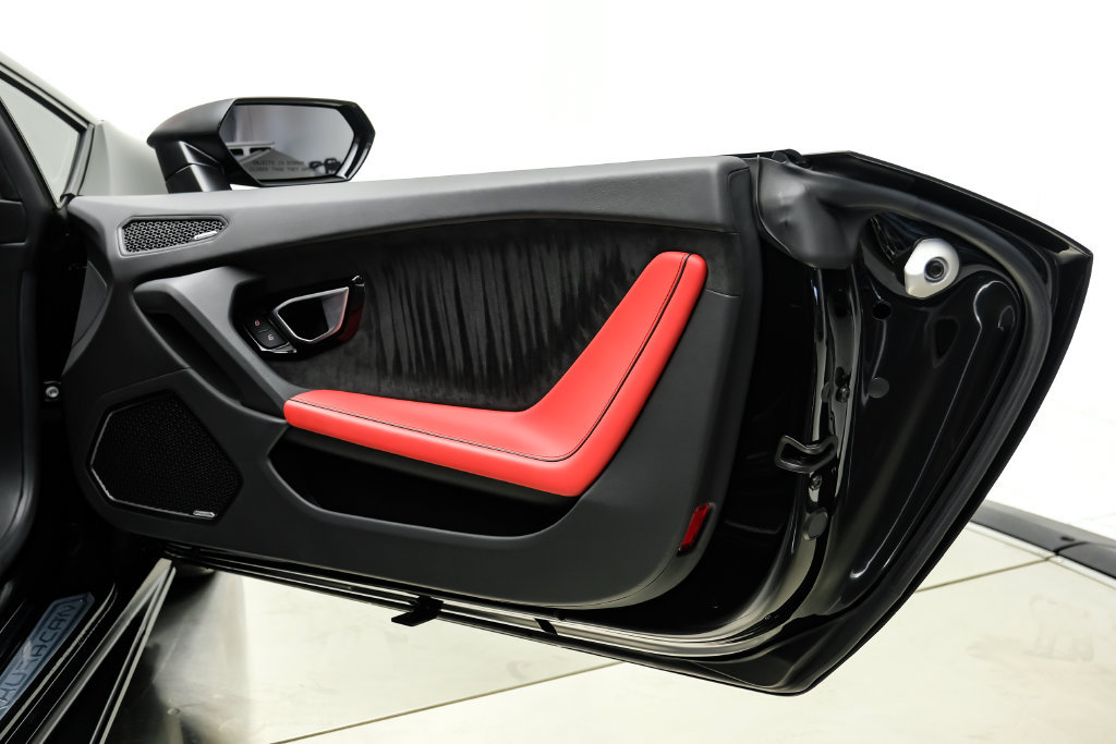 Used 2020 Lamborghini Huracan EVO AWD/4WD image 48