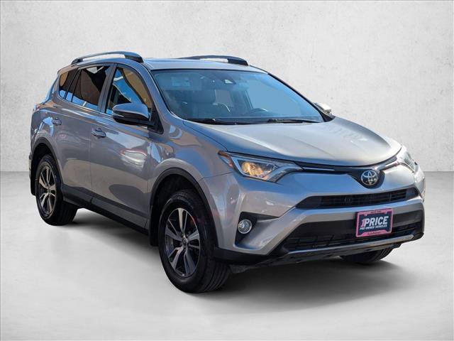 Used 2018 Toyota RAV4 XLE image 3