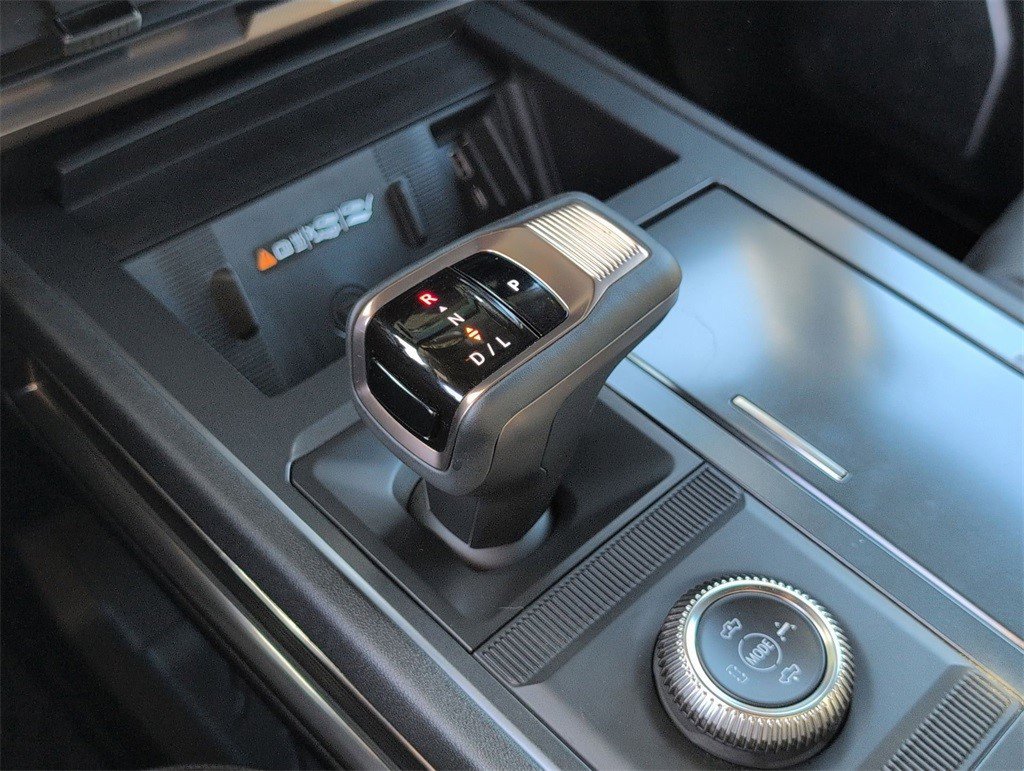 Certified 2025 GMC Hummer EV 3X image 17