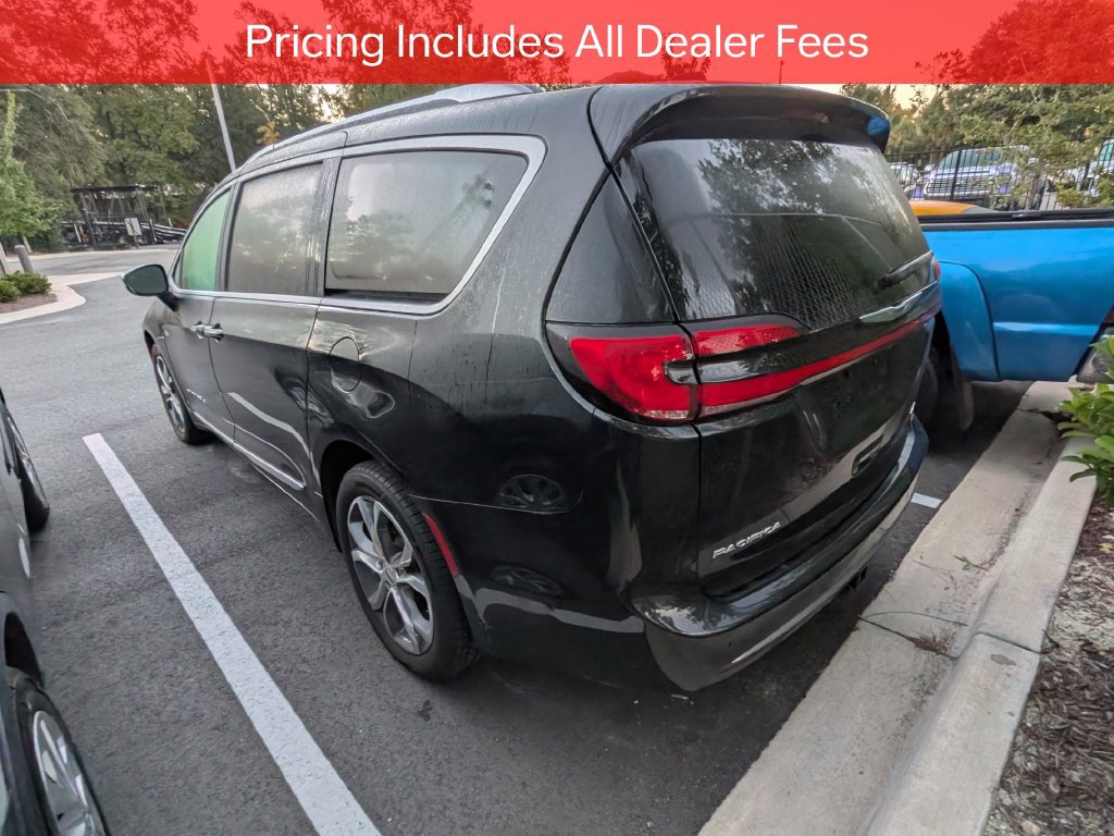 Used 2021 Chrysler Pacifica Pinnacle AWD/4WD image 4