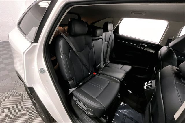 Used 2026 Kia Sorento EX FWD image 25