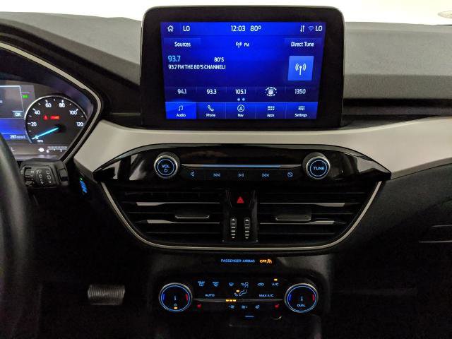 Certified 2022 Ford Escape SE w/ SE Sport Appearance Package image 9