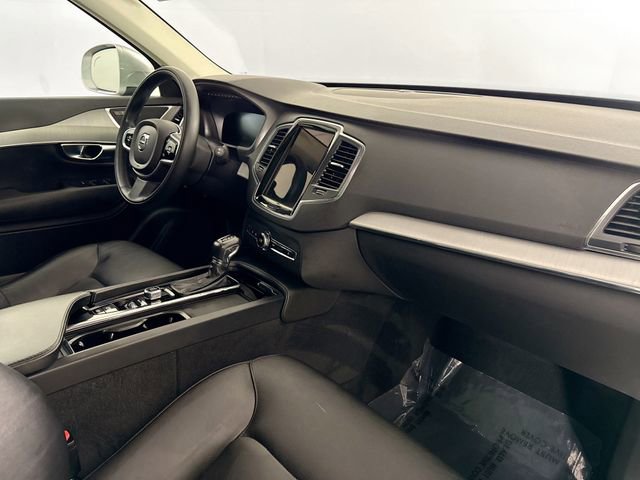 Used 2021 Volvo XC90 T5 Momentum w/ Climate Package image 49