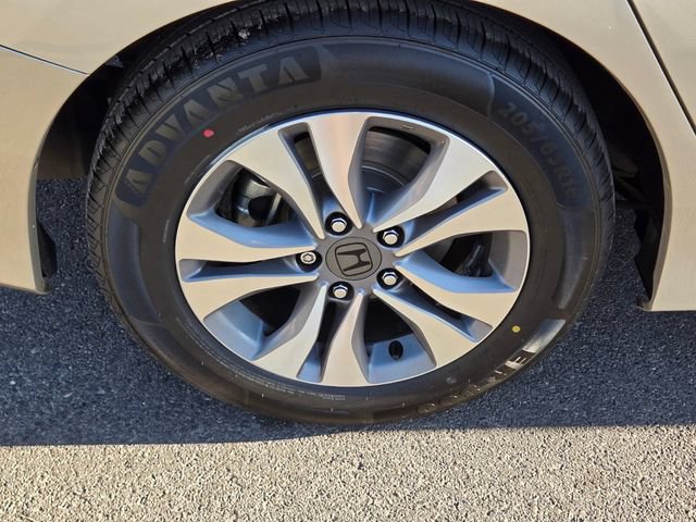 Used 2013 Honda Accord LX image 11