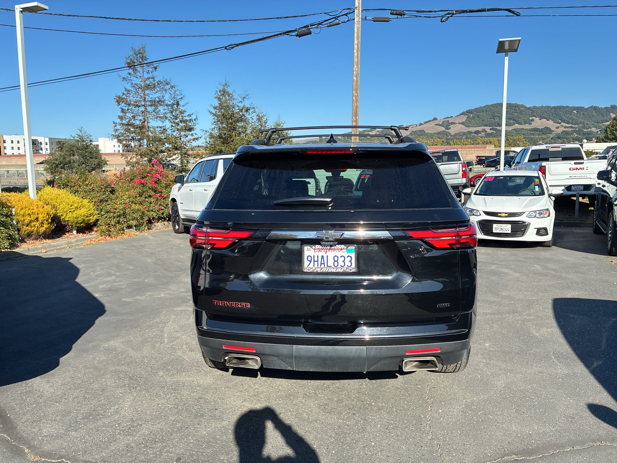 Used 2023 Chevrolet Traverse Premier w/ Redline Edition AWD/4WD image 5