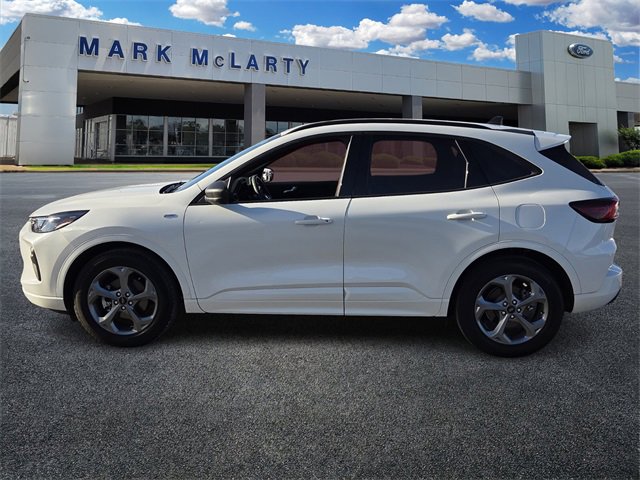 Certified 2024 Ford Escape ST-Line w/ Tech Pack #1 image 7