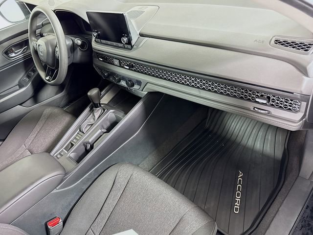 Used 2024 Honda Accord EX image 28