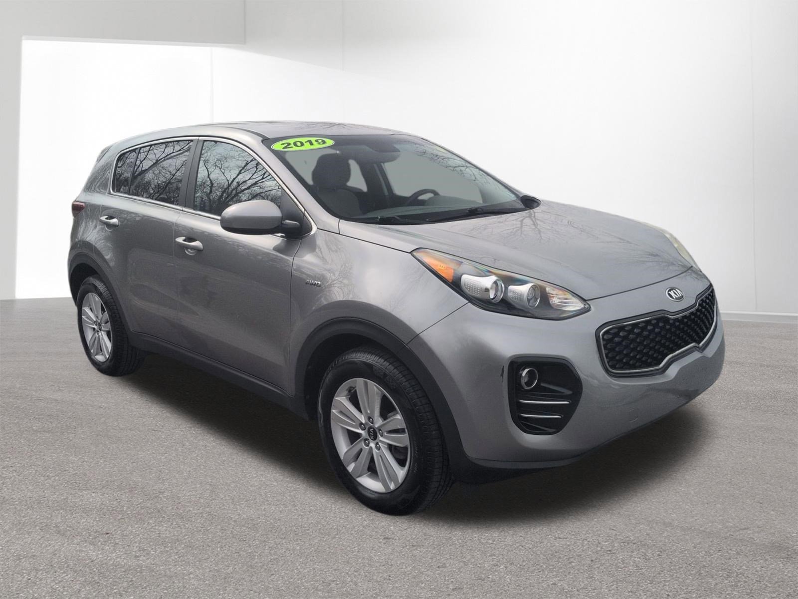 Used 2019 Kia Sportage LX image 3