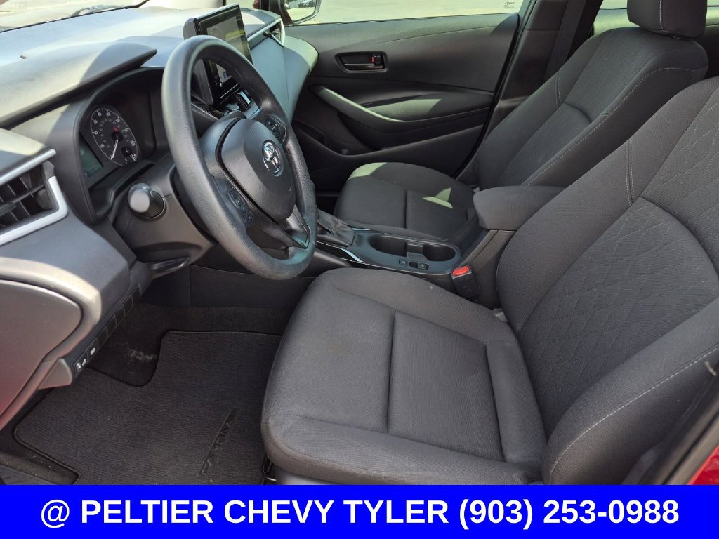 Used 2025 Toyota Corolla LE FWD image 25