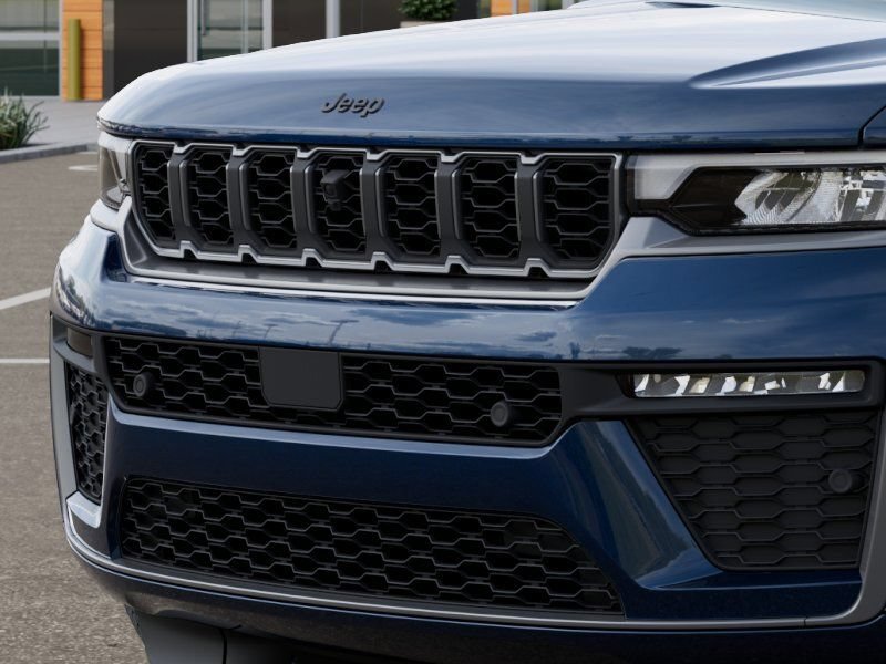 New 2026 Jeep Grand Cherokee L Limited AWD/4WD image 12