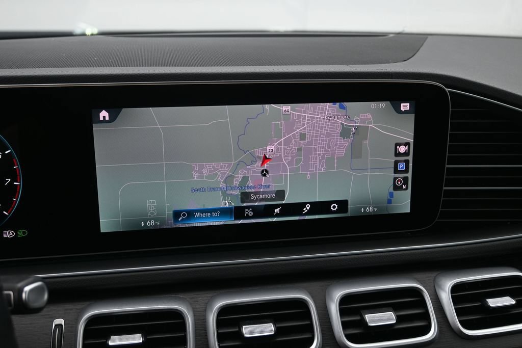 Used 2022 Mercedes-Benz GLS 450 4MATIC image 18