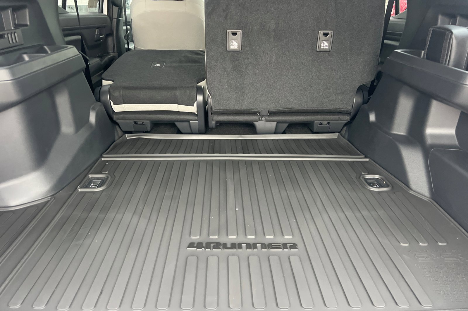 New 2025 Toyota 4Runner SR5 image 12