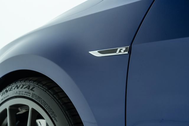 Used 2017 Volkswagen Golf 4-Door image 21