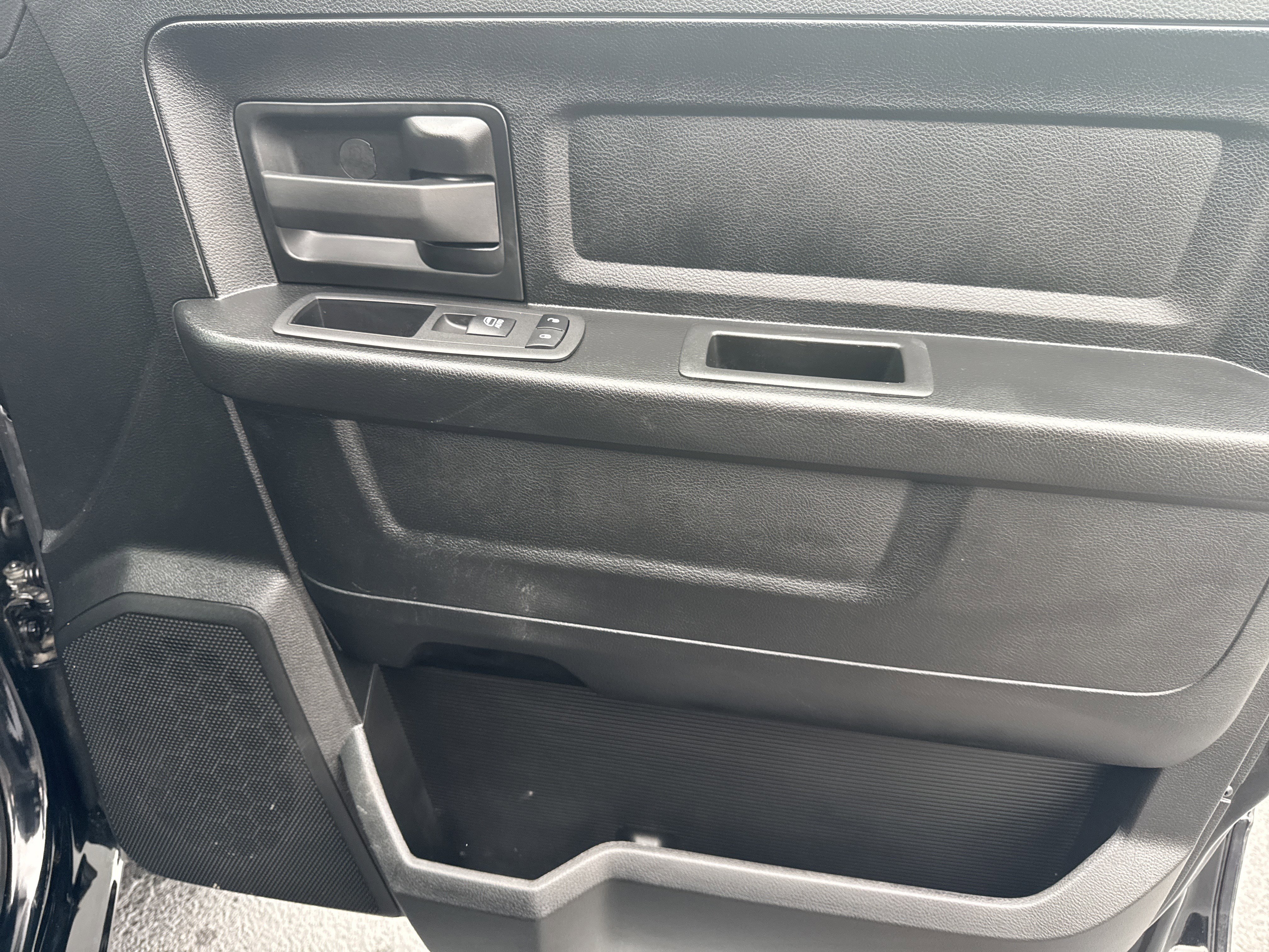 Used 2024 RAM 1500 Tradesman w/ Tradesman SXT Package image 14