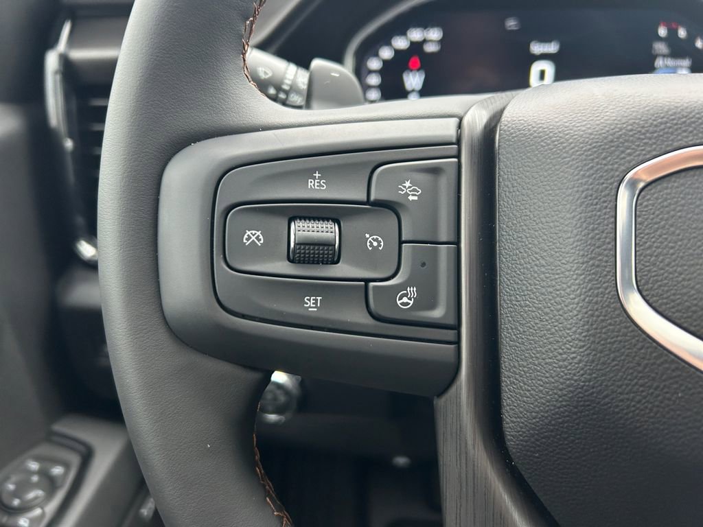 Used 2026 GMC Sierra 1500 AT4 w/ AT4 Premium Package AWD/4WD image 15