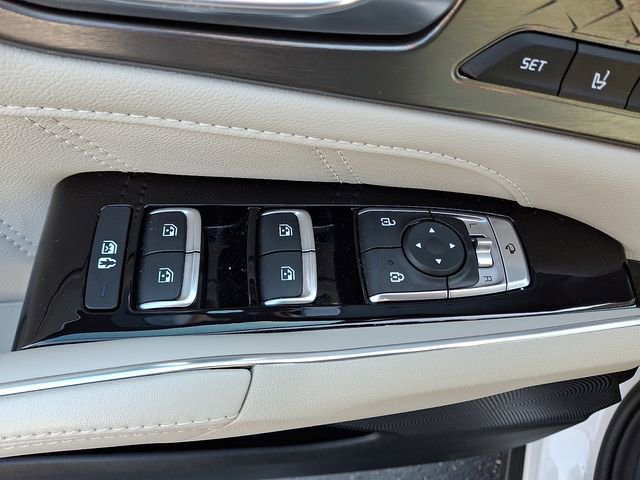 Used 2023 Kia Sorento SX image 27