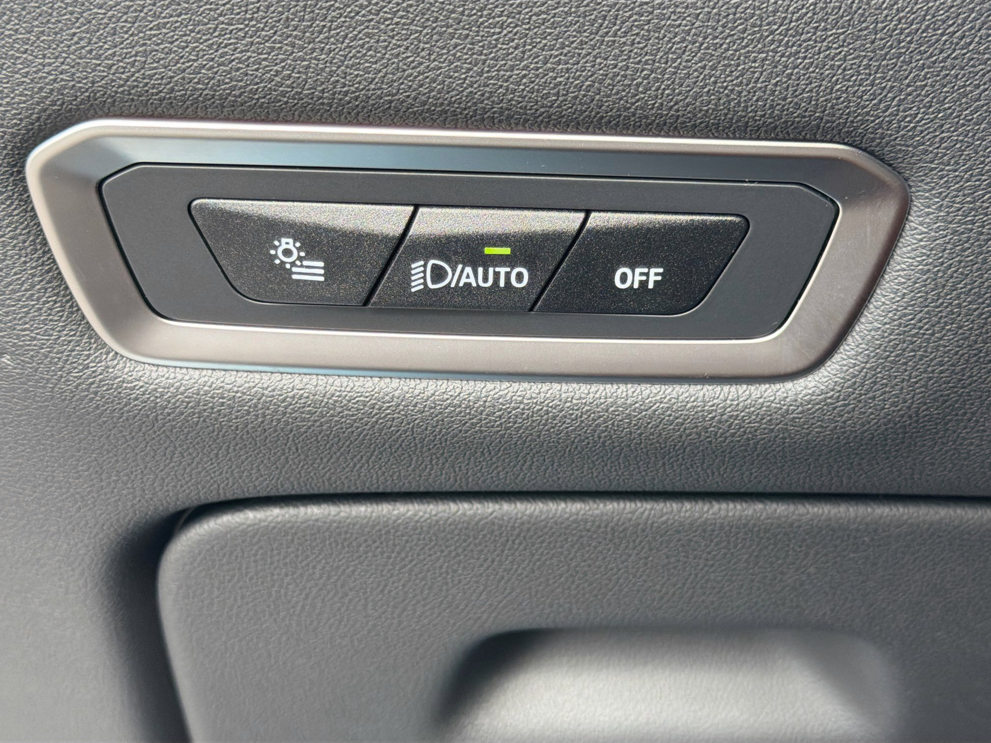 New 2026 BMW X7 M60i image 37