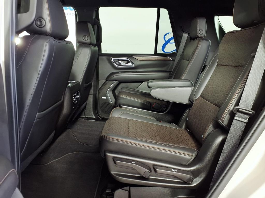 Used 2021 Chevrolet Tahoe High Country RWD image 8