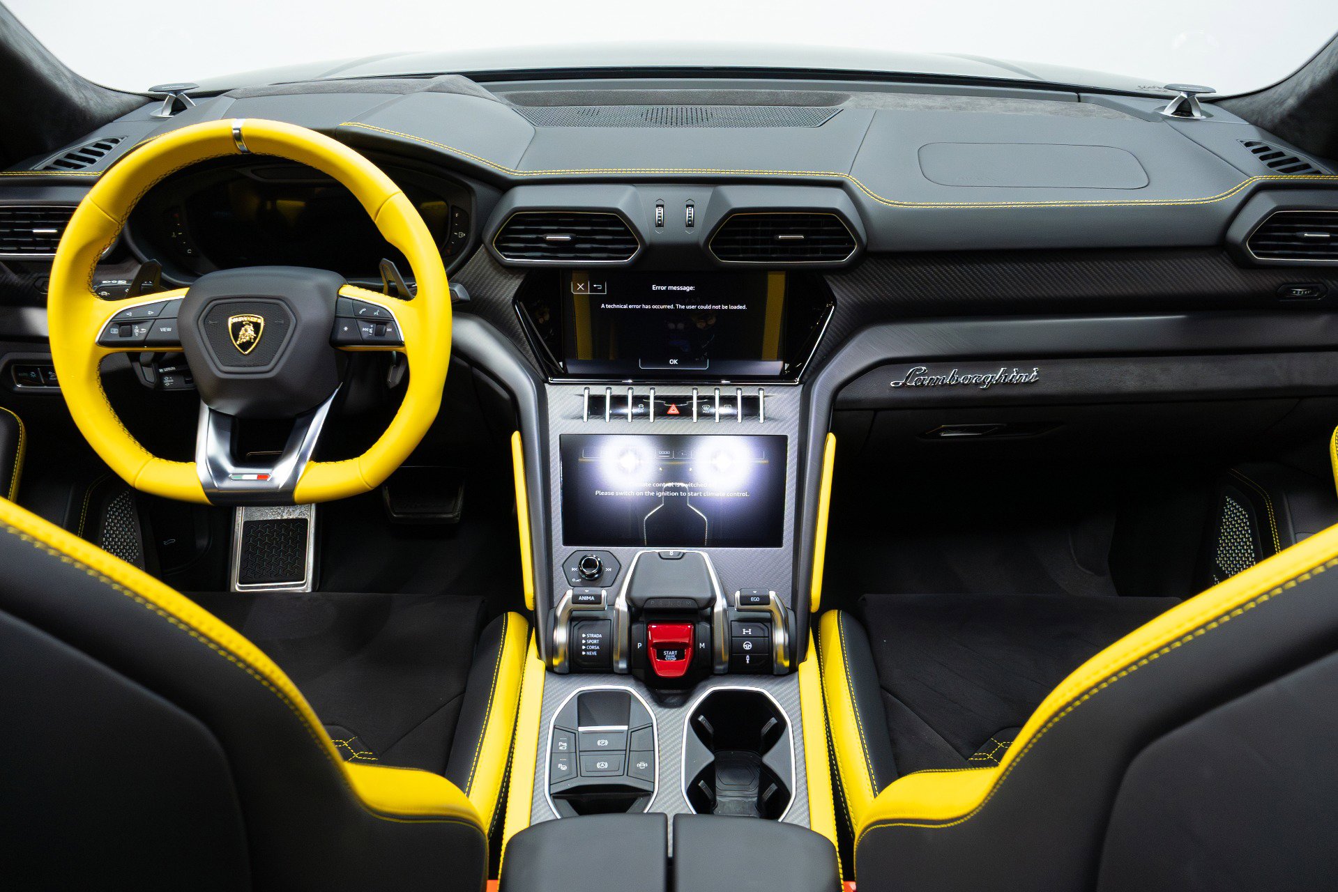 Used 2022 Lamborghini Urus image 14