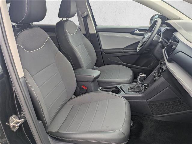 Used 2024 Volkswagen Taos SE FWD image 20