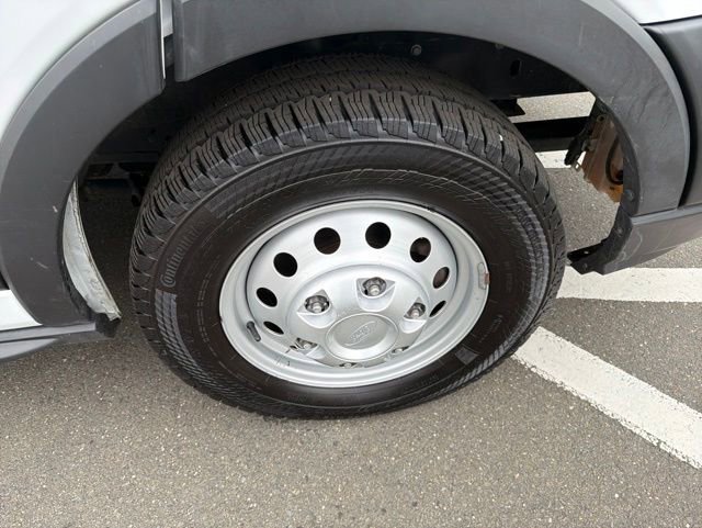 Used 2023 Ford Transit 250 Medium Roof AWD image 26