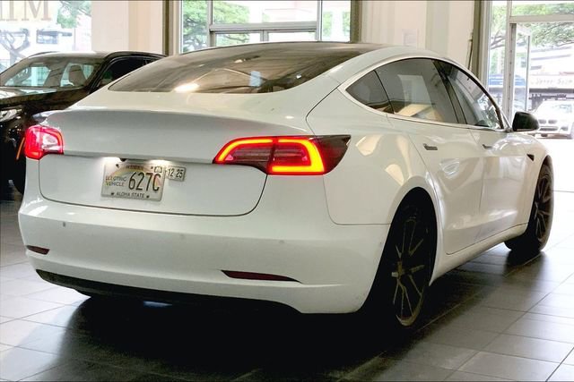 Used 2018 Tesla Model 3 image 6