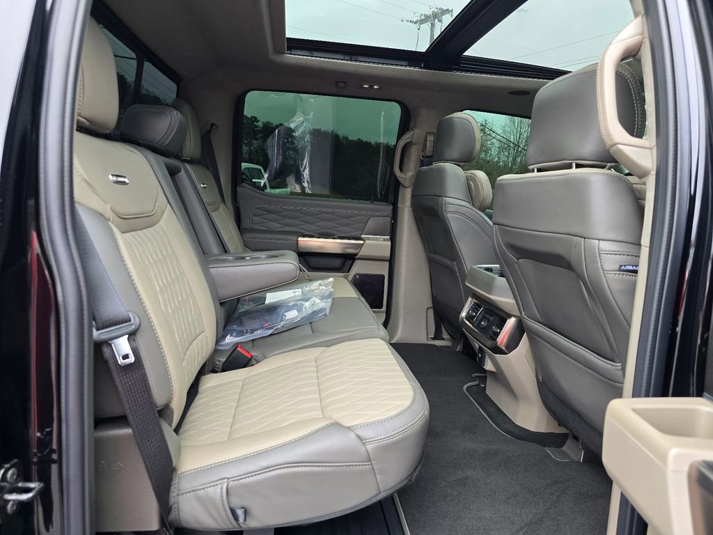 Used 2026 Ford F450 Platinum w/ Platinum Plus Package image 12