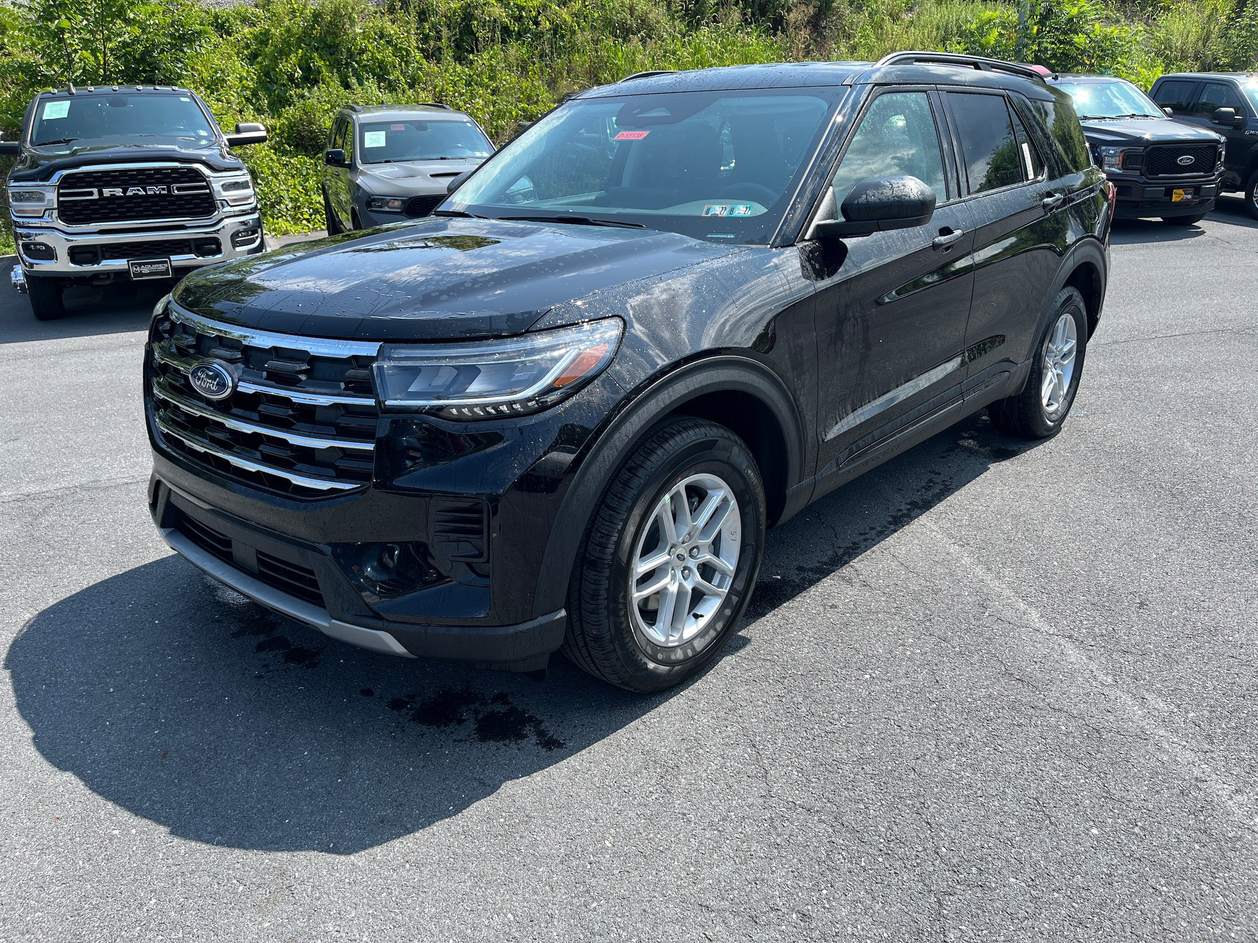 New 2026 Ford Explorer Active AWD/4WD image 23