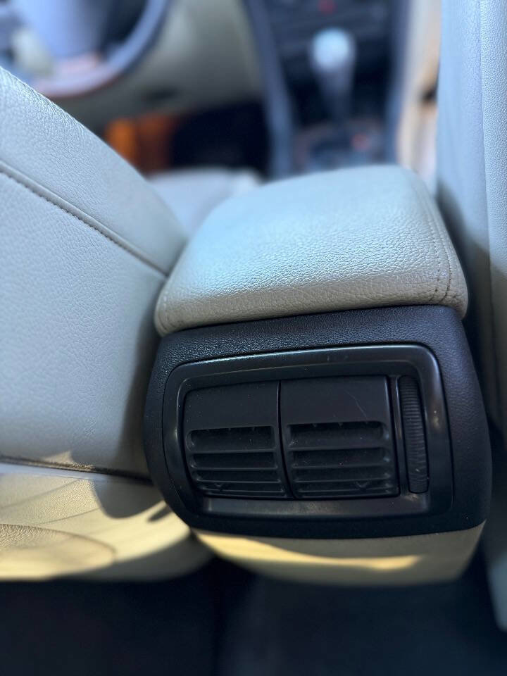 Used 2004 Saab 9-3 Arc image 17