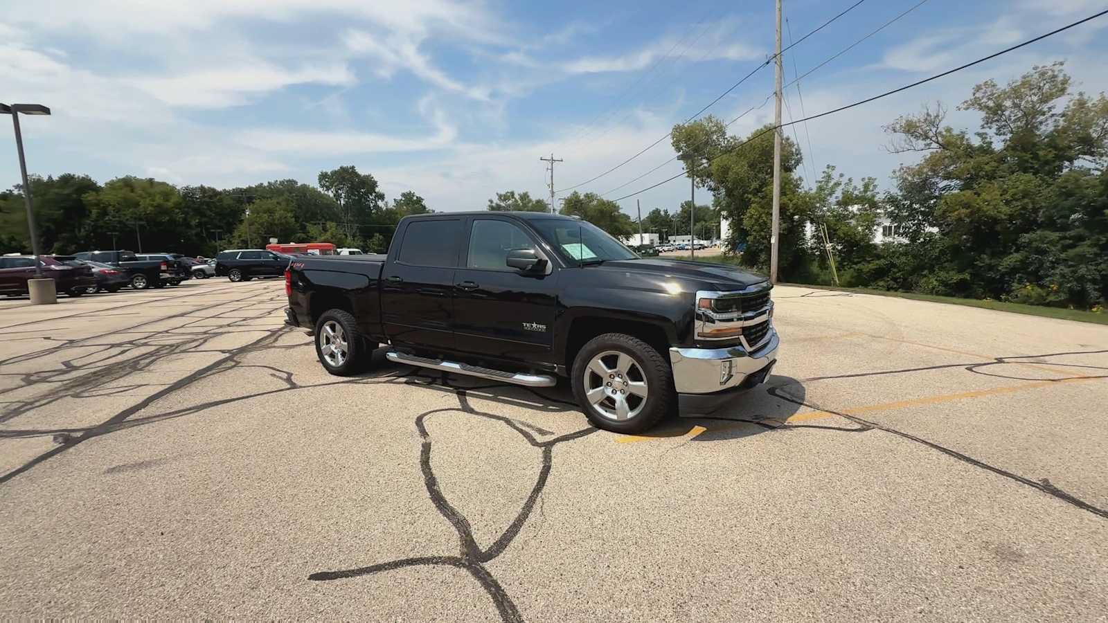 Used 2018 Chevrolet Silverado 1500 LT w/ Texas Edition AWD/4WD image 2