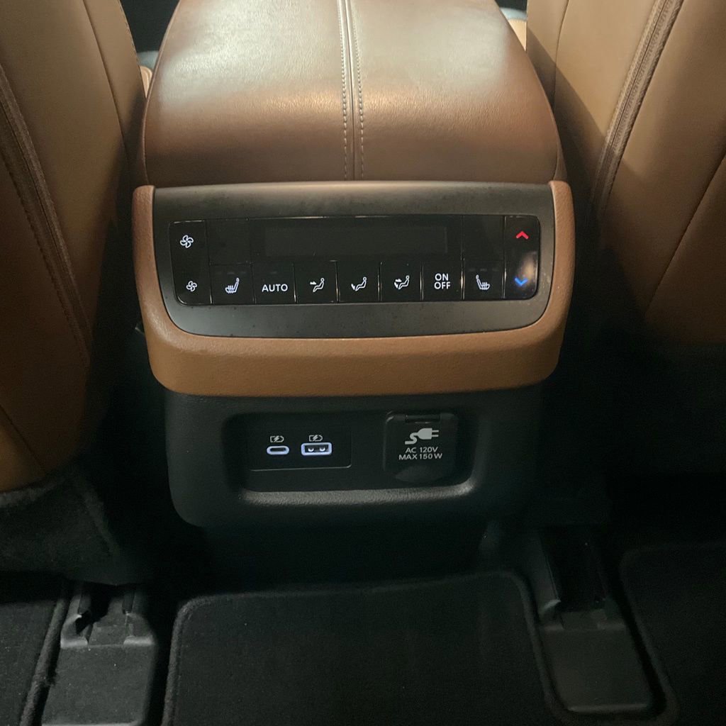 Used 2023 Nissan Pathfinder Platinum AWD/4WD image 29