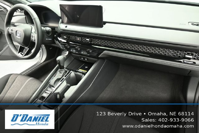 Used 2025 Honda Accord Sport image 41