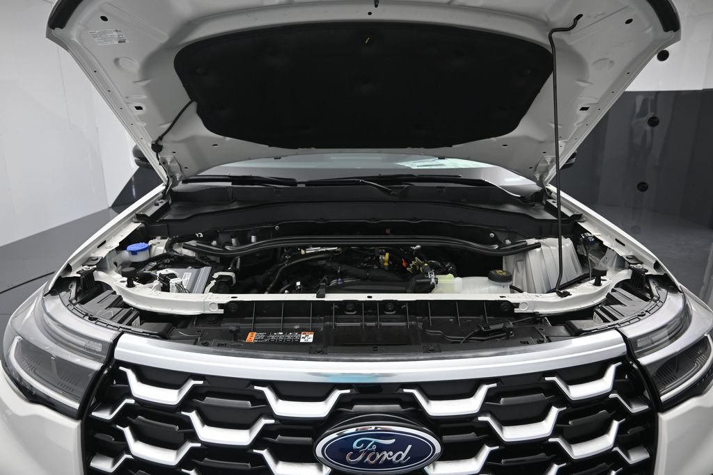 New 2026 Ford Explorer Platinum RWD image 29