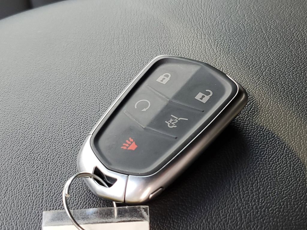 Used 2024 Cadillac XT5 Luxury w/ LPO, Floor Liner Package image 39