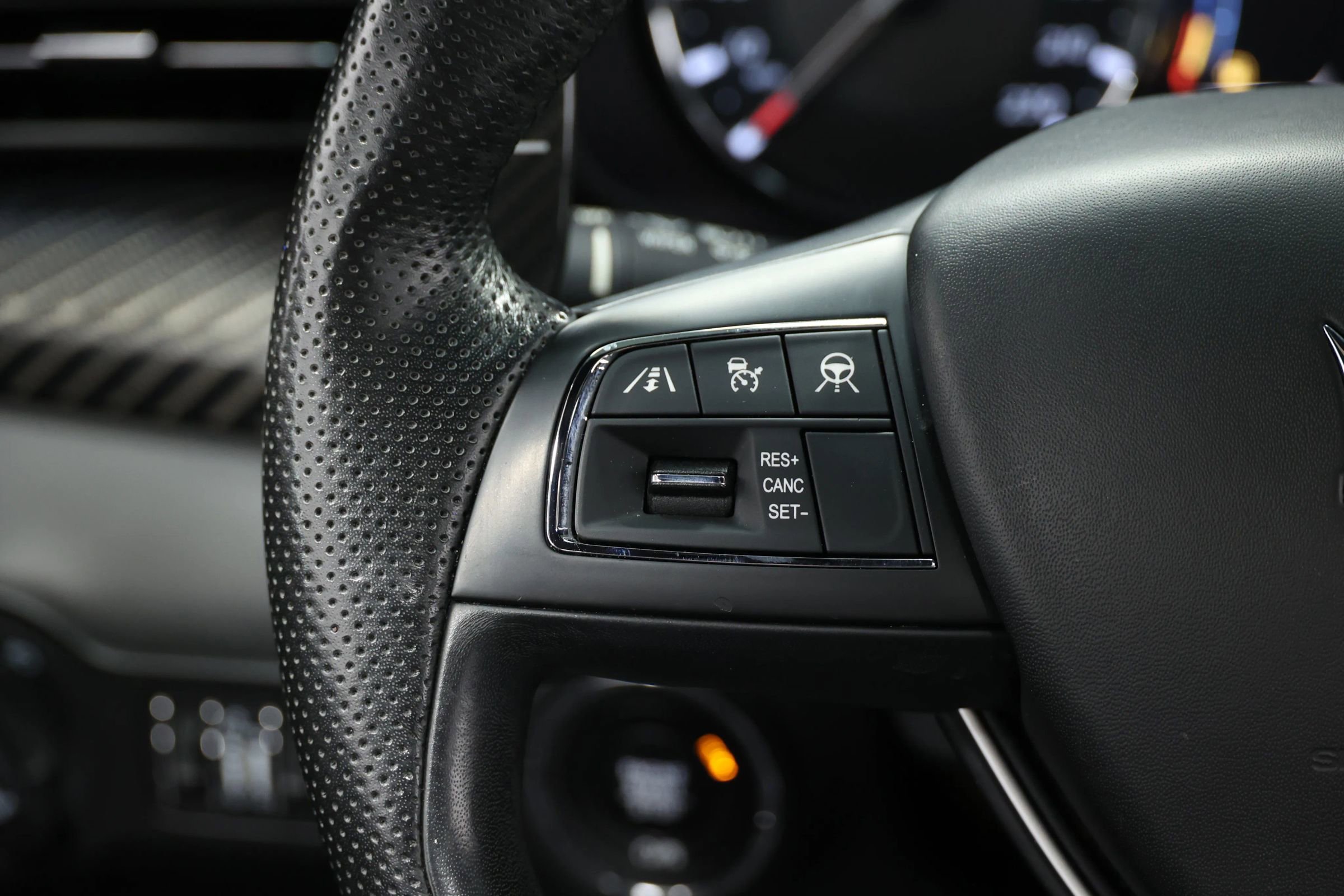 Used 2022 Maserati Quattroporte Trofeo image 22