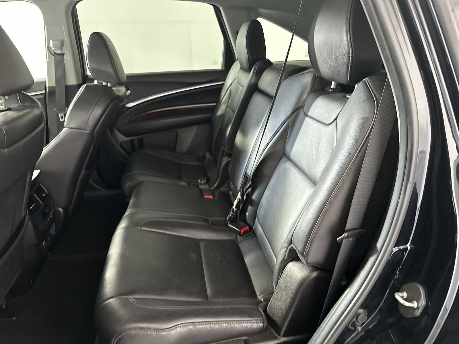 Used 2019 Acura MDX SH-AWD image 23