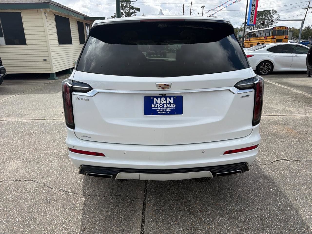 Used 2020 Cadillac XT6 Sport w/ Platinum Package AWD/4WD image 6