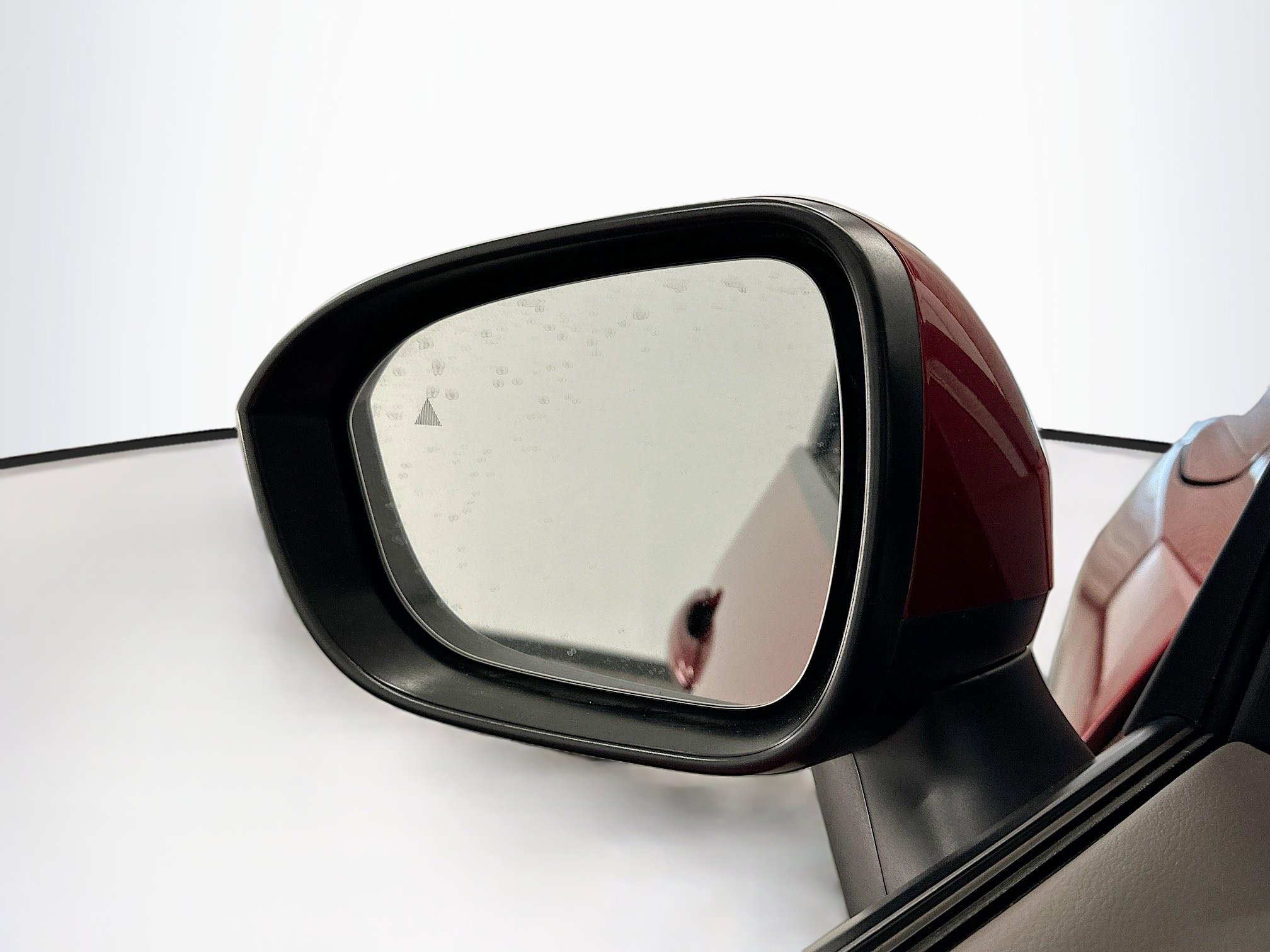 Used 2025 Nissan Rogue SV image 16