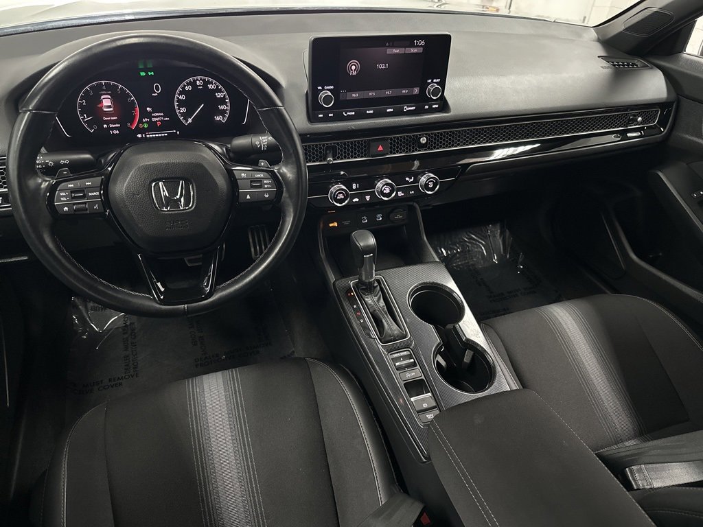 Used 2025 Honda Civic Sport image 13