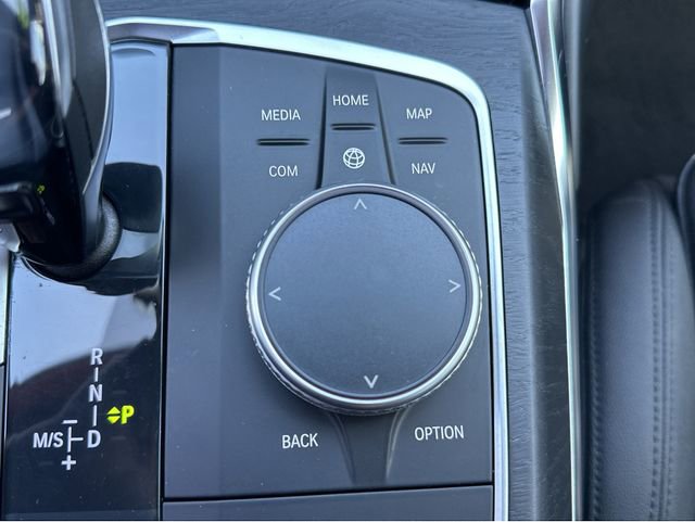 Used 2021 BMW 330e w/ Convenience Package RWD image 22