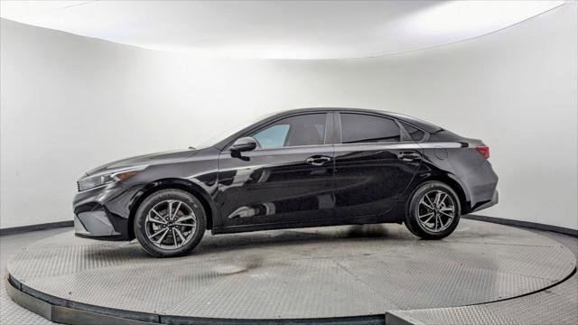 Used 2024 Kia Forte LXS FWD image 3
