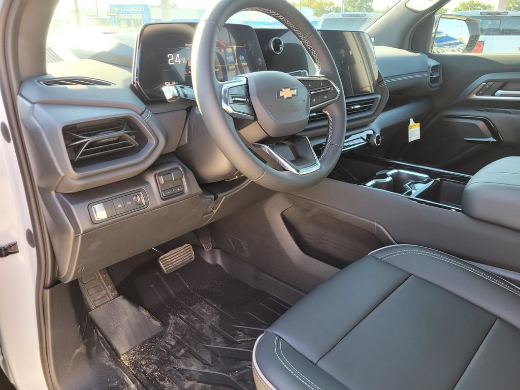New 2026 Chevrolet Silverado EV LT AWD/4WD image 10