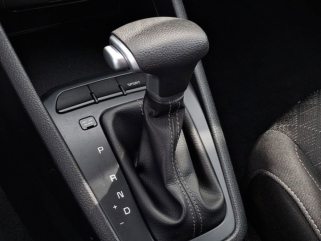 Certified 2023 Kia Rio LX image 21