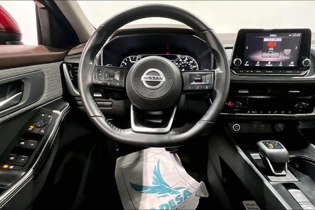 Used 2021 Nissan Rogue SV image 8