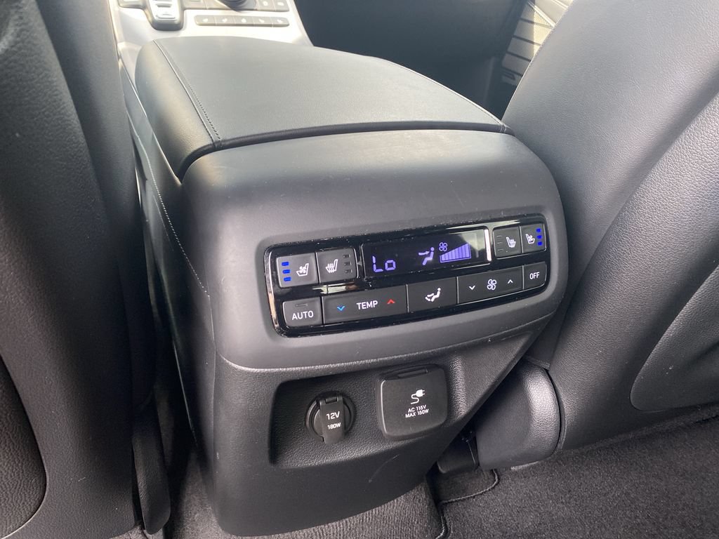 Used 2024 Hyundai Palisade Calligraphy FWD image 32