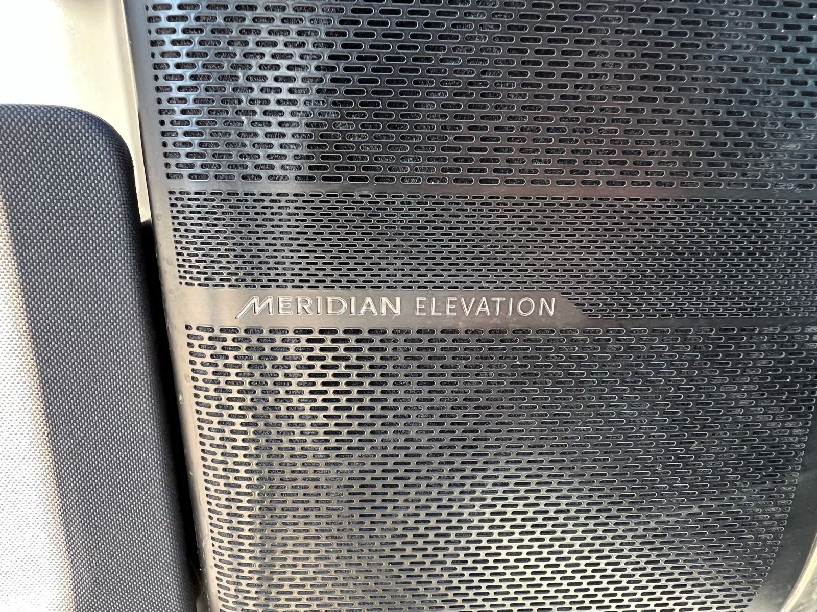 Used 2022 Rivian R1T Launch Edition image 24