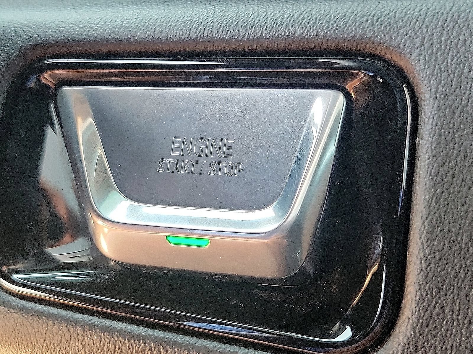 Used 2026 GMC Yukon AT4 w/ AT4 Premium Plus Package AWD/4WD image 17