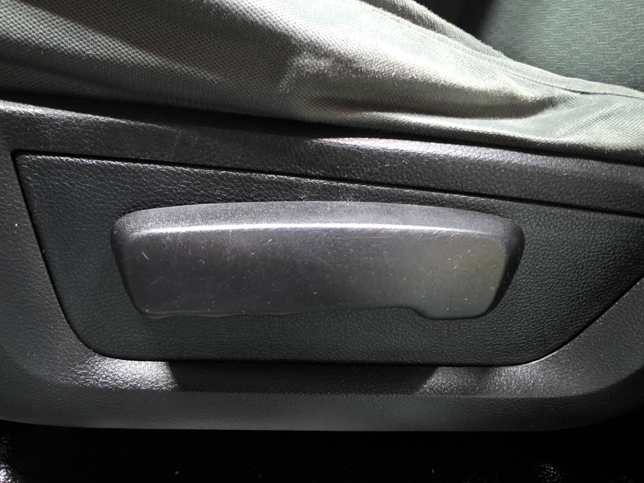 Used 2014 RAM 3500 Tradesman w/ Popular Equipment Group image 17