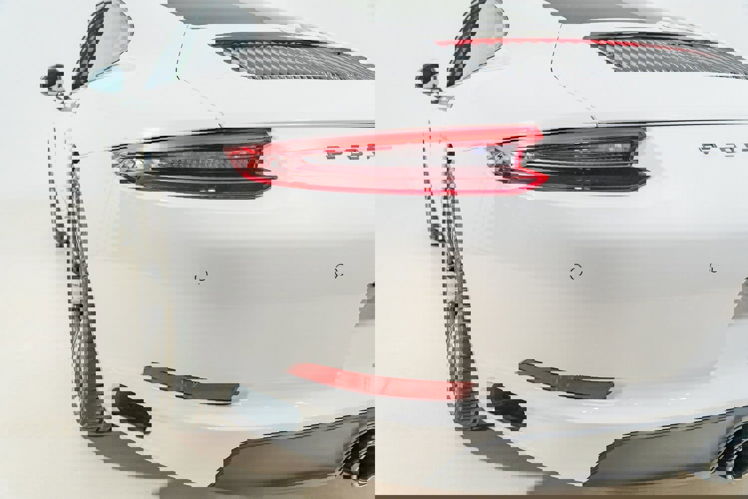 Used 2018 Porsche 911 Carrera T w/ Carrera T Interior Package image 43