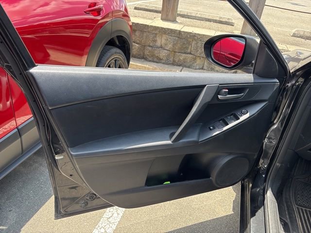 Used 2013 MAZDA MAZDA3 i SV FWD image 6
